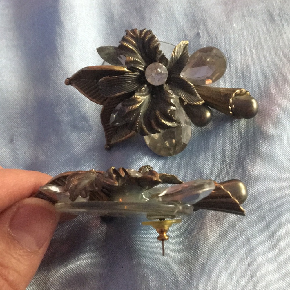 🥜TRADED🥜Vintage silver LARGE floral earrings - Picture 11 of 14